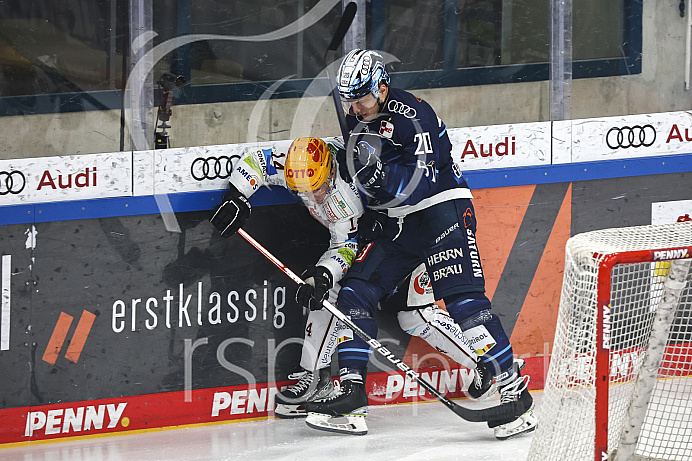 Eishockey - Herren - DEL - Saison 2021/2022 -   ERC Ingolstadt - Bremerhaven - Foto: Ralf Lüger