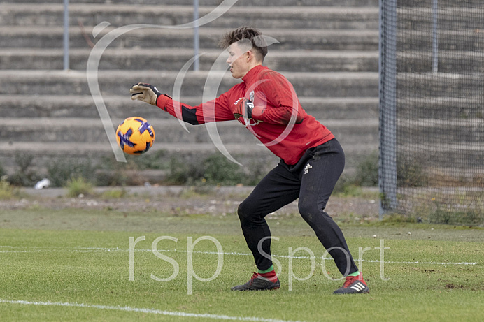Fussball - A-Junioren Bundesliga - Ingolstadt - Saison 2018/2019 - FC Ingolstadt 04 - FC Augsburg - 10. Spieltag - 03.11.2018 - Foto: Ralf Lüger/rsp-sport.de Fussball - A-Junioren Bundesliga - Ingolstadt - Saison 2018/2019 - FC Ingolstadt 04 - FC Augsburg - 10. Spieltag - 03.11.2018 - Foto: Ralf Lüger/rsp-sport.de