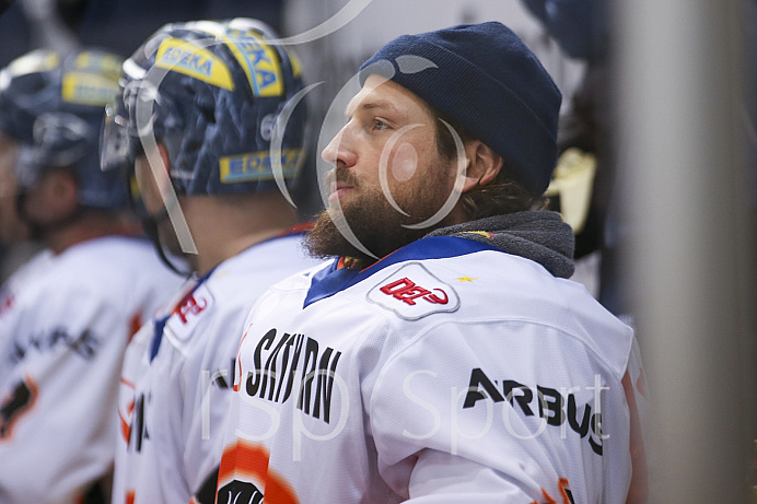 Eishockey - Herren - DEL - Saison 2019/2020 -  ERC Ingolstadt - Schwenninger Wildwings - Foto: Ralf Lüger