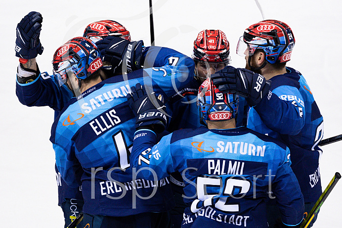 Eishockey - Herren - DEL - Saison 2020/2021 -   ERC Ingolstadt - Schwenningen  - Foto: Ralf Lüger