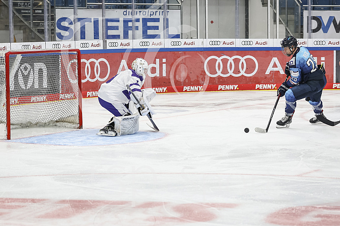 DNL - Eishockey - Saison 2023/2024  - Tespspiel - ERC Ingolstadt - Budapest - Foto: Ralf Lüger