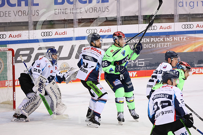 Eishockey - Herren - DEL - Saison 2020/2021 -   ERC Ingolstadt - Straubing Tigers - Foto: Ralf Lüger