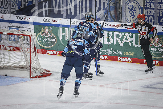 Eishockey - Herren - DEL - Saison 2022/2023 -   ERC Ingolstadt - Augsburger EV  - Foto: Ralf Lüger