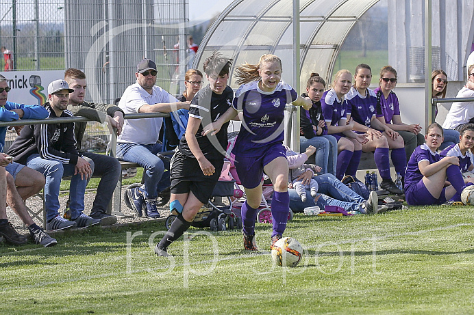 Fussball - Frauen - BOL - Saison 2017/18 - SV Grasheim - SC Athletik Nördlingen - Foto: Ralf Lüger/rsp-sport.de
