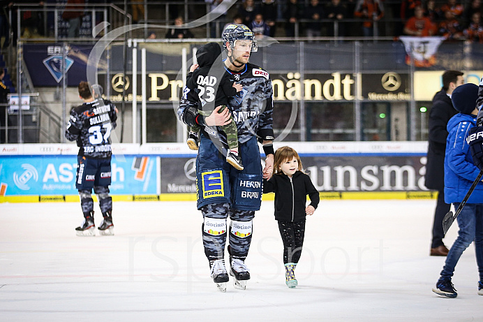 Eishockey - Herren - DEL - Saison 2019/2020 -   ERC Ingolstadt - Wolfsburg  - Foto: Ralf Lüger