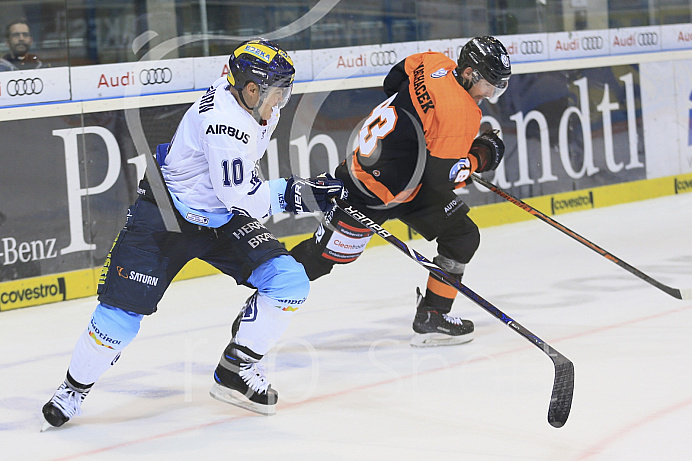 Eishockey, Herren, DEL, Saison 2018/2019, Spiel 7, 03.10.2018, ERC Ingolstadt vs. Grizzlys Wolfsburg, Foto: Ralf L