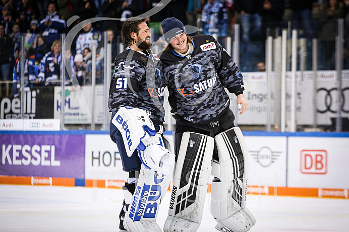 Eishockey - Herren - DEL - Saison 2019/2020 -   ERC Ingolstadt - Wolfsburg  - Foto: Ralf Lüger