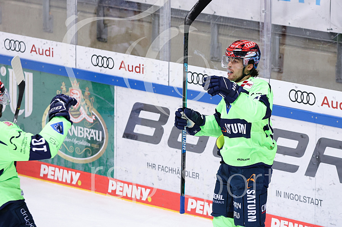 Eishockey - Herren - DEL - Saison 2020/2021 -   ERC Ingolstadt - Straubing Tigers - Foto: Ralf Lüger