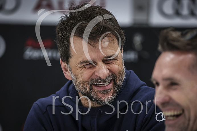 Eishockey - Herren - DEL - Playoffs - Spiel 5 - Saison 2022/2023 -   ERC Ingolstadt - DEG - Foto: Ralf Lüger