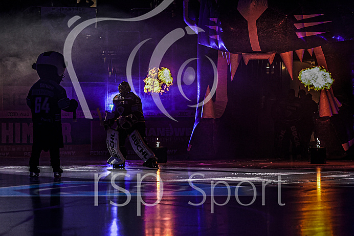 Eishockey - Herren - DEL - Playoffs - Spiel 5 - Saison 2022/2023 -   ERC Ingolstadt - DEG - Foto: Ralf Lüger