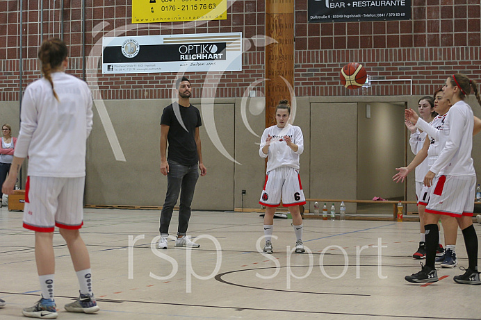 Basketball - Frauen - Bezirksoberliga - Saison 2018/2019 - Schanzer Baskets Ingolstadt (MTV) - TSV Gersthofen - 13.10.2018 -  Foto: Ralf L