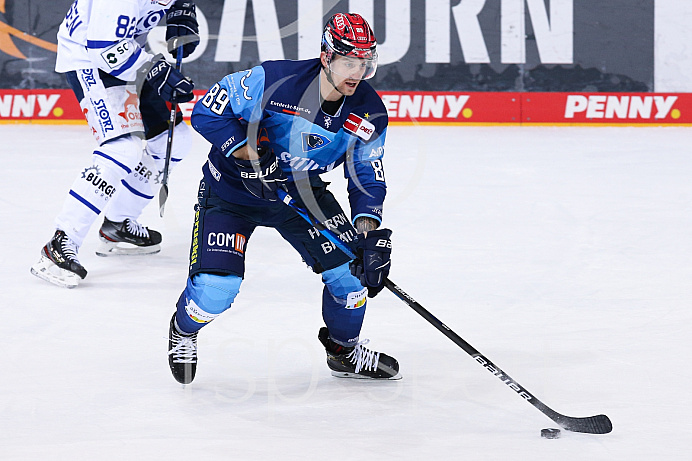 Eishockey - Herren - DEL - Saison 2020/2021 -   ERC Ingolstadt - Schwenningen  - Foto: Ralf Lüger