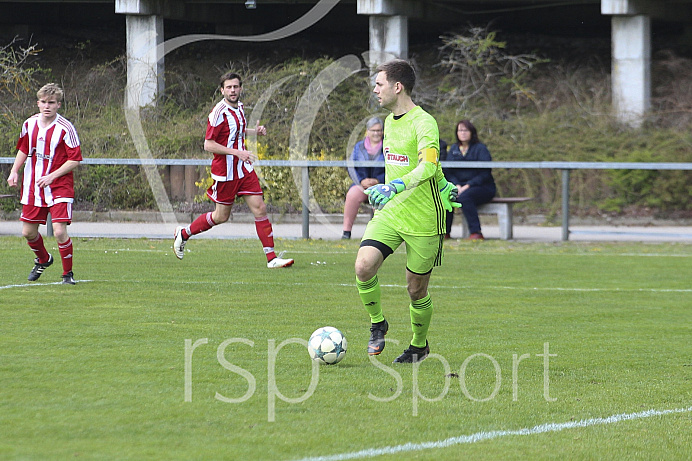 Fussball - Herren - A Klasse - Saison 2018/2019 - SV Waidhofen - SV Sinnig - 14.04.2019 -  Foto: Ralf Lüger/rsp-sport.de