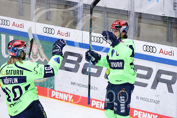 Eishockey - Herren - DEL - Saison 2020/2021 -   ERC Ingolstadt - Straubing Tigers - Foto: Ralf Lüger