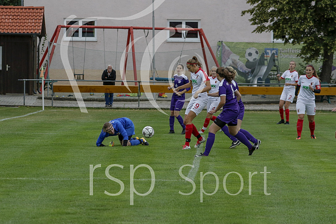 Fussball - Frauen - Bezirksoberliga - Saison 2018/2019 - SV Grasheim - FC Augsburg - 25.08.2018 - Foto: Ralf L Fussball - Frauen - Bezirksoberliga - Saison 2018/2019 - SV Grasheim - FC Augsburg - 25.08.2018 - Foto: Ralf L