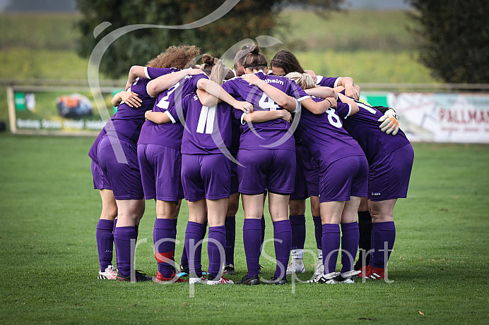 Fussball - Frauen - Bezirksoberliga - Saison 2021/2022 - SV Grasheim - FC Maihingen  -  Foto: Ralf Lüger/rsp-sport.de