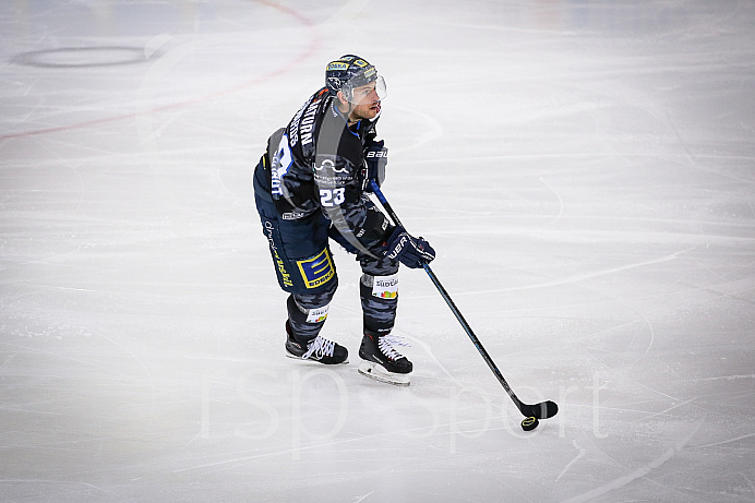 Eishockey - Herren - DEL - Saison 2019/2020 -   ERC Ingolstadt - Wolfsburg  - Foto: Ralf Lüger