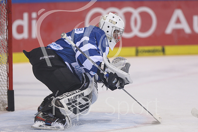 Eishockey - Herren - DEL - Saison 2019/2020 -  ERC Ingolstadt - Straubing Ice Tigers - Foto: Ralf Lüger