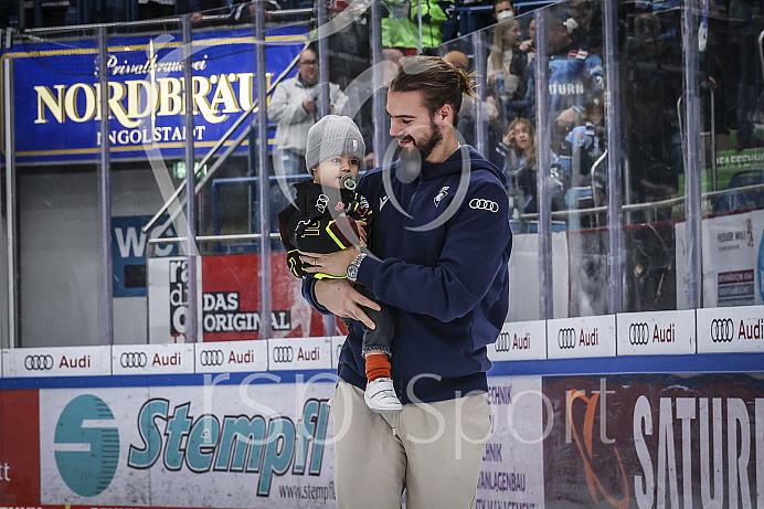 Eishockey - Herren - DEL - Saison 2022/2023 -   ERC Ingolstadt - Augsburger EV  - Foto: Ralf Lüger