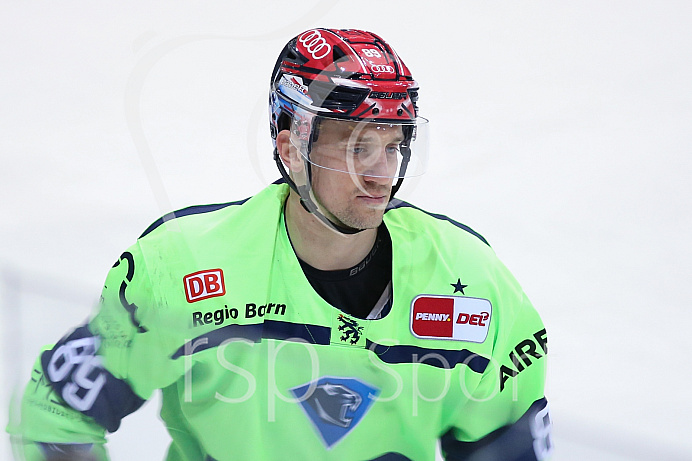 Eishockey - Herren - DEL - Saison 2020/2021 -   ERC Ingolstadt - Straubing Tigers - Foto: Ralf Lüger