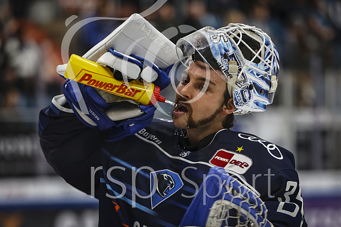 Eishockey - Herren - DEL - Saison 2021/2022 -   ERC Ingolstadt - Augsburger EV - Foto: Ralf Lüger