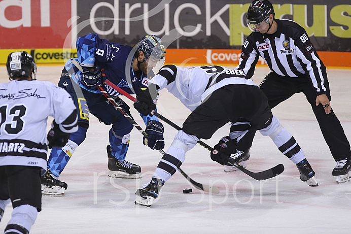 Eishockey - Herren - DEL - Saison 2019/2020, Spiel 2 - 17.09.2019 -  ERC Ingolstadt - Nürnberg Ice Tigers - Foto: Ralf Lüger