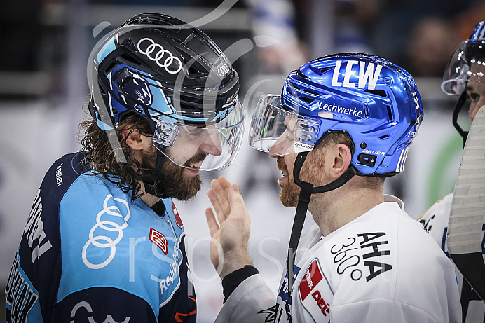 Eishockey - Herren - DEL - Saison 2022/2023 -   ERC Ingolstadt - Augsburger EV  - Foto: Ralf Lüger