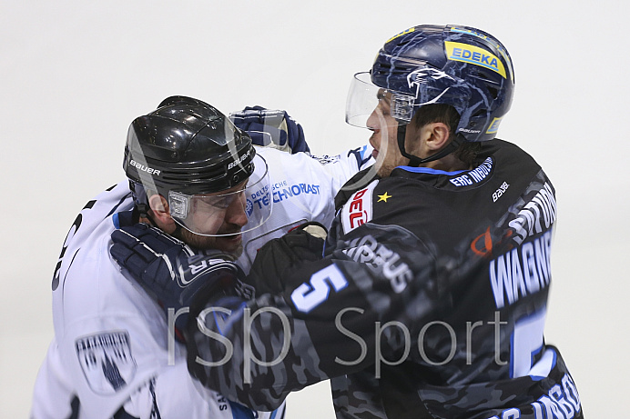 Eishockey - Herren - DEL - Saison 2019/2020 -  ERC Ingolstadt - Straubing Ice Tigers - Foto: Ralf Lüger