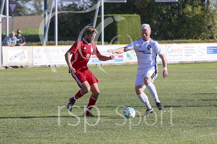 Fussball - Herren - Bezirksliga - Saison 2018/2019 - FC Ehekirchen - BC Adelzhausen - 13.10.2018 -  Foto: Ralf L