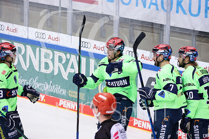 Eishockey - Herren - DEL - Saison 2020/2021 -   ERC Ingolstadt - Straubing Tigers - Foto: Ralf Lüger