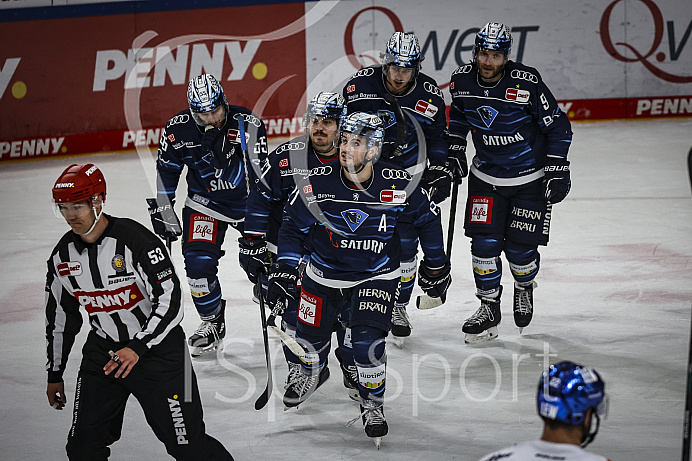 Eishockey - Herren - DEL - Saison 2021/2022 -   ERC Ingolstadt - Augsburger EV - Foto: Ralf Lüger