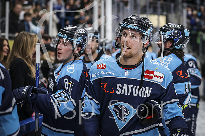 Eishockey - Herren - DEL - Playoffs - Spiel 5 - Saison 2022/2023 -   ERC Ingolstadt - DEG - Foto: Ralf Lüger