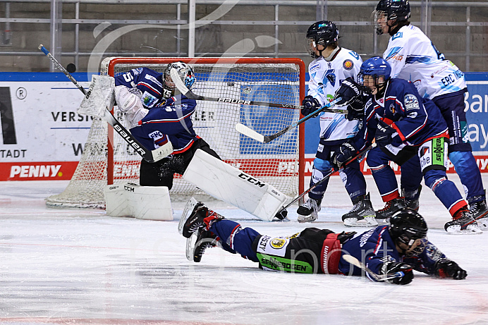 Eishockey - Nachwuchs U17 - Schüler Bundesliga - Punktspiel - Saison 2021/2022 - EHC Straubing -  ERC Ingolstadt - Foto: Ralf Lüger