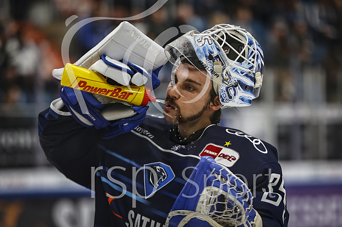 Eishockey - Herren - DEL - Saison 2021/2022 -   ERC Ingolstadt - Augsburger EV - Foto: Ralf Lüger
