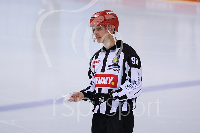 Eishockey - Herren - DEL - Saison 2020/2021 -   ERC Ingolstadt - Straubing Tigers - Foto: Ralf Lüger