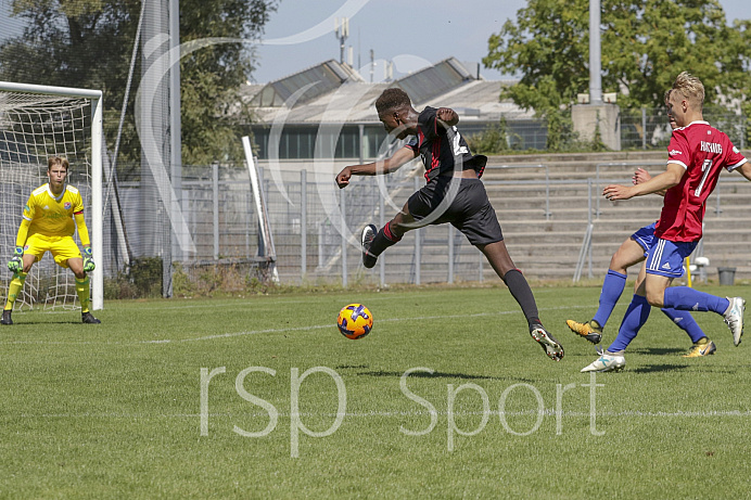 Fussball - B-Junioren Bundesliga - Ingolstadt - Saison 2018/2019 - FC Ingolstadt 04 - SpVgg Unterhaching - 12.08.2018 -  Foto: Ralf L