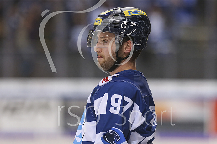 Eishockey - Herren - DEL - Saison 2019/2020 -  ERC Ingolstadt - Straubing Ice Tigers - Foto: Ralf Lüger