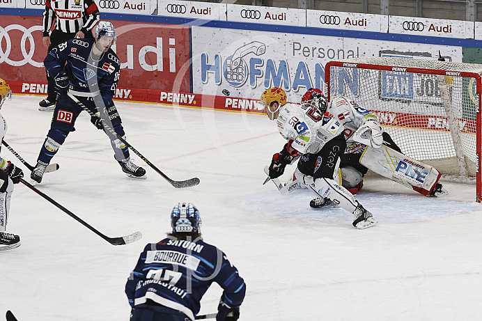Eishockey - Herren - DEL - Saison 2021/2022 -   ERC Ingolstadt - Bremerhaven - Foto: Ralf Lüger