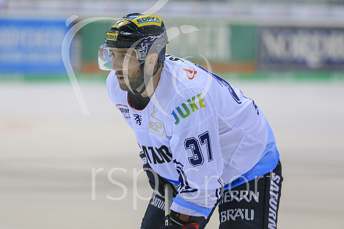 Eishockey, Herren, DEL, Saison 2018/2019, Spiel 7, 03.10.2018, ERC Ingolstadt vs. Grizzlys Wolfsburg, Foto: Ralf L
