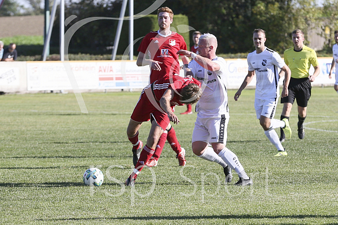 Fussball - Herren - Bezirksliga - Saison 2018/2019 - FC Ehekirchen - BC Adelzhausen - 13.10.2018 -  Foto: Ralf L
