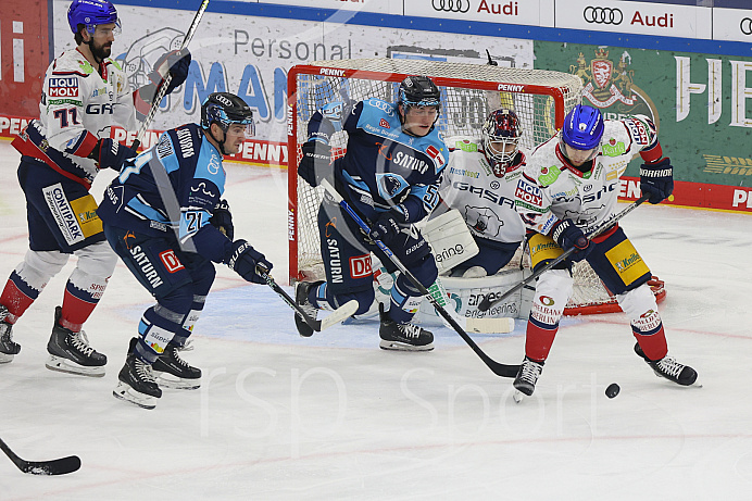 Eishockey - Herren - DEL - Saison 2022/2023 -   ERC Ingolstadt - Eisbären Berlin  - Foto: Ralf Lüger