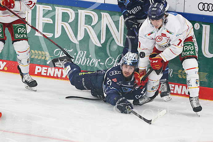Eishockey - Herren - DEL - Saison 2021/2022 -   ERC Ingolstadt - Düsseldorfer EG - Foto: Ralf Lüger
