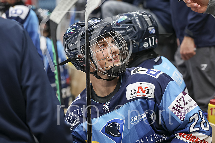 DNL - Eishockey - Saison 2023/2024  - Tespspiel - ERC Ingolstadt - Budapest - Foto: Ralf Lüger