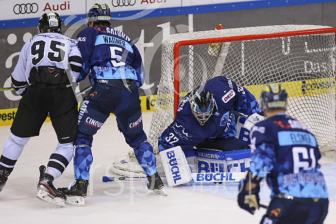 Eishockey - Herren - DEL - Saison 2019/2020, Spiel 2 - 17.09.2019 -  ERC Ingolstadt - Nürnberg Ice Tigers - Foto: Ralf Lüger