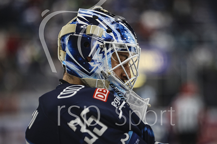 Eishockey - Herren - DEL - Saison 2021/2022 -   ERC Ingolstadt - Augsburger EV - Foto: Ralf Lüger