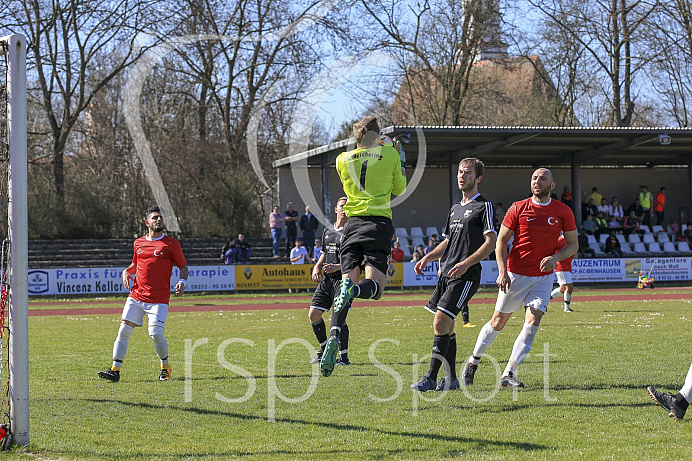 Herren - Fussball - A Klasse - Saison 2017/18 - FC Türkenelf Schrobenhausen - SV Weichering - Foto: Ralf Lüger/rsp-sport.de