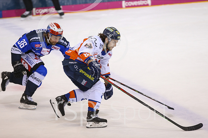 Eishockey - Herren - DEL - Saison 2019/2020 -  ERC Ingolstadt - Schwenninger Wildwings - Foto: Ralf Lüger