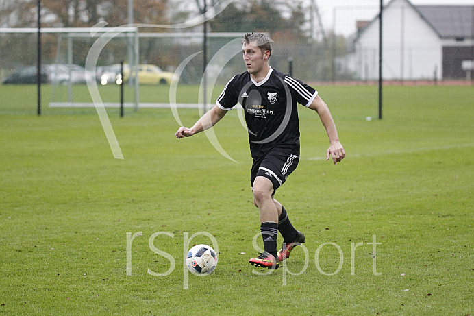 Herren - A-Klasse  ND - Saison 2017/18 - SV Weichering - TSV Ober-/Unterhausen - Foto: Ralf Lüger