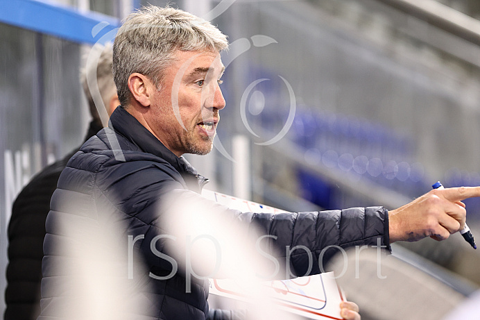 Eishockey - Nachwuchs U17 - Schüler Bundesliga - Punktspiel - Saison 2021/2022 - EHC Straubing -  ERC Ingolstadt - Foto: Ralf Lüger