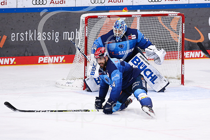 Eishockey - Herren - DEL - Saison 2020/2021 -   ERC Ingolstadt - Schwenningen  - Foto: Ralf Lüger